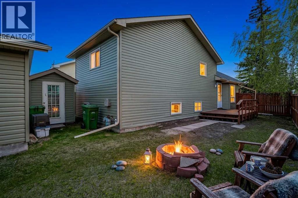 18 Martinview Crescent NE - 3