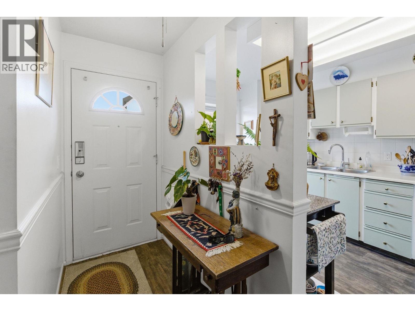 #8 2433 Ingram Road - 3