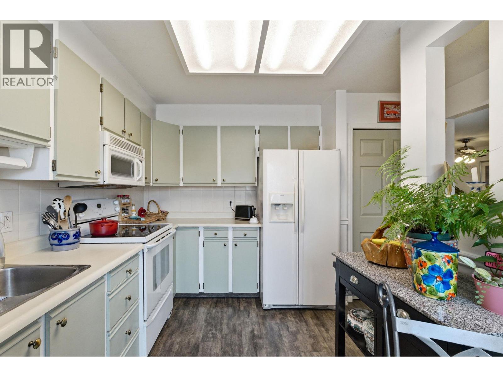 #8 2433 Ingram Road - 5