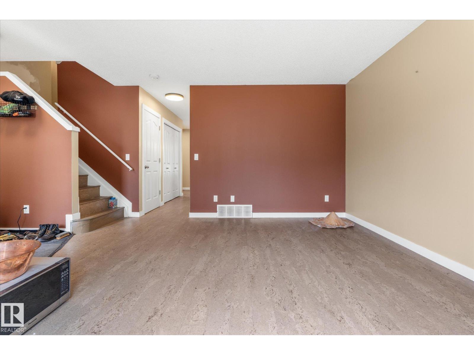 106 BROOKVIEW WY - 12
