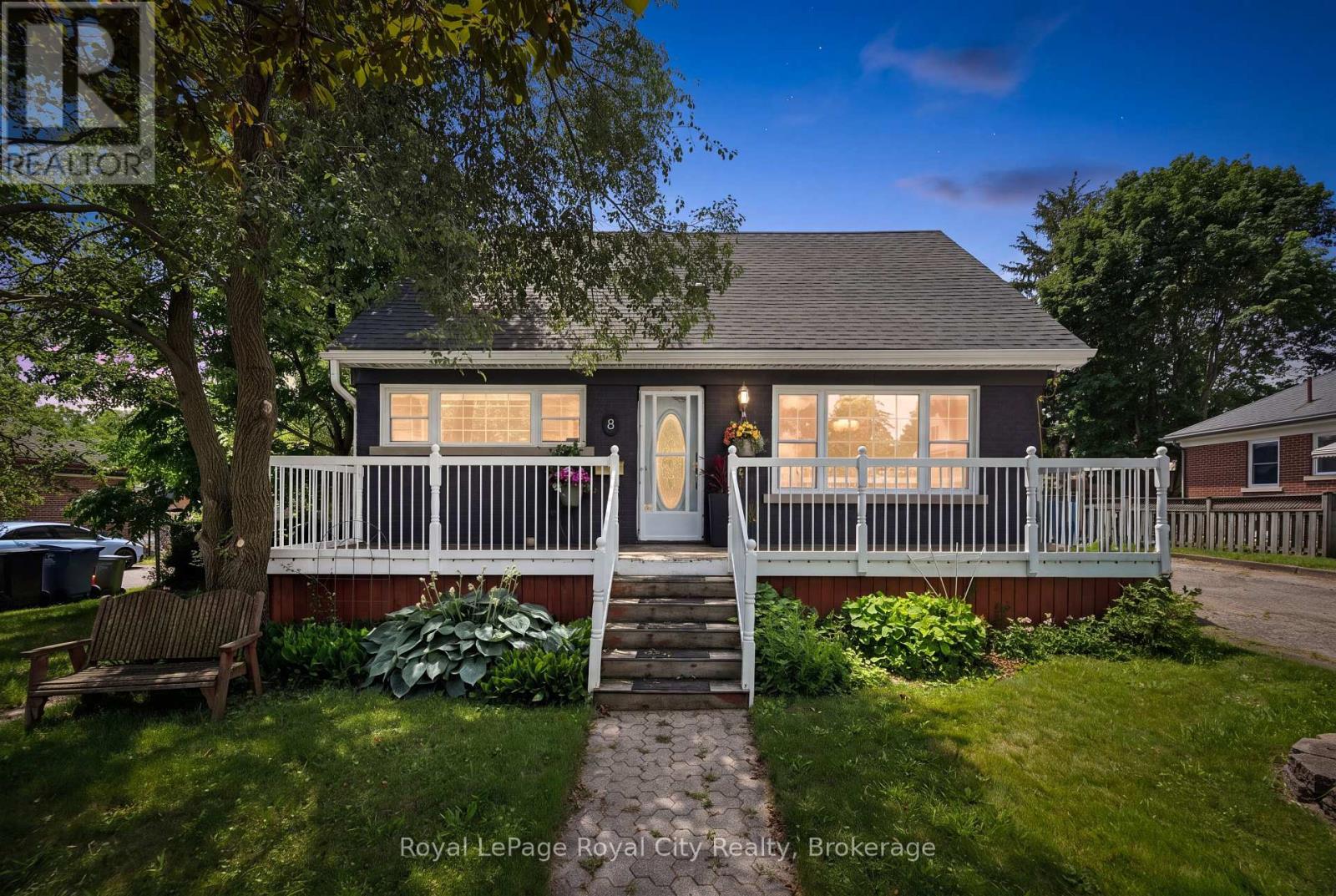 8 ROSEWOOD AVENUE - 4