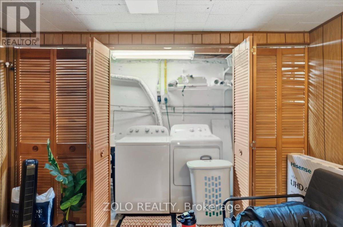 98 DARRAS COURT - 28