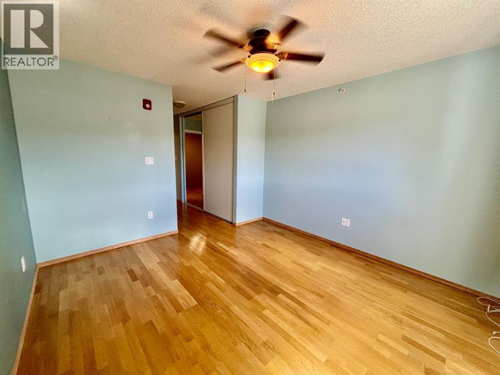 #407 228 Pembina Avenue - 8