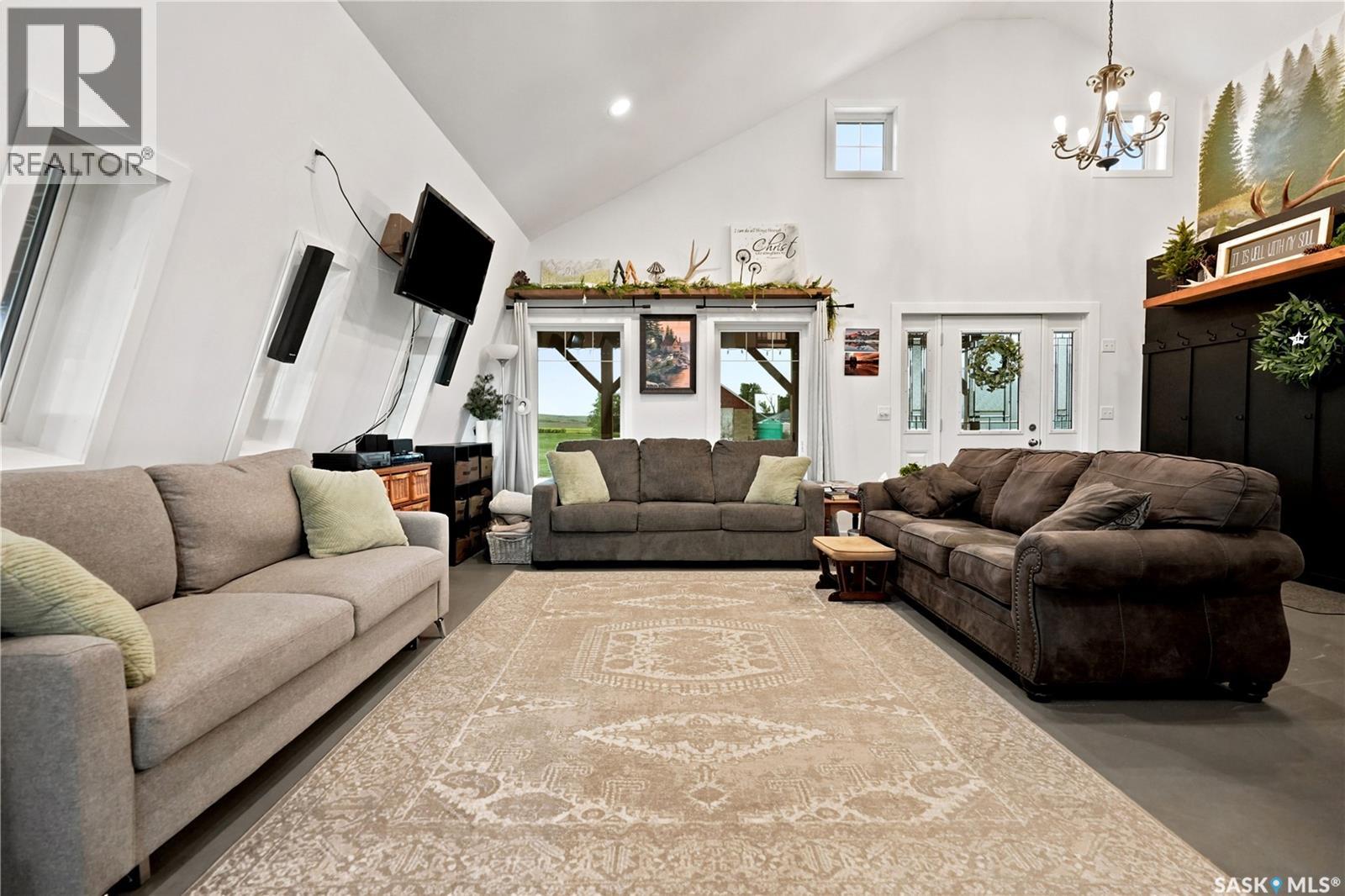 Reimer Acreage - 10