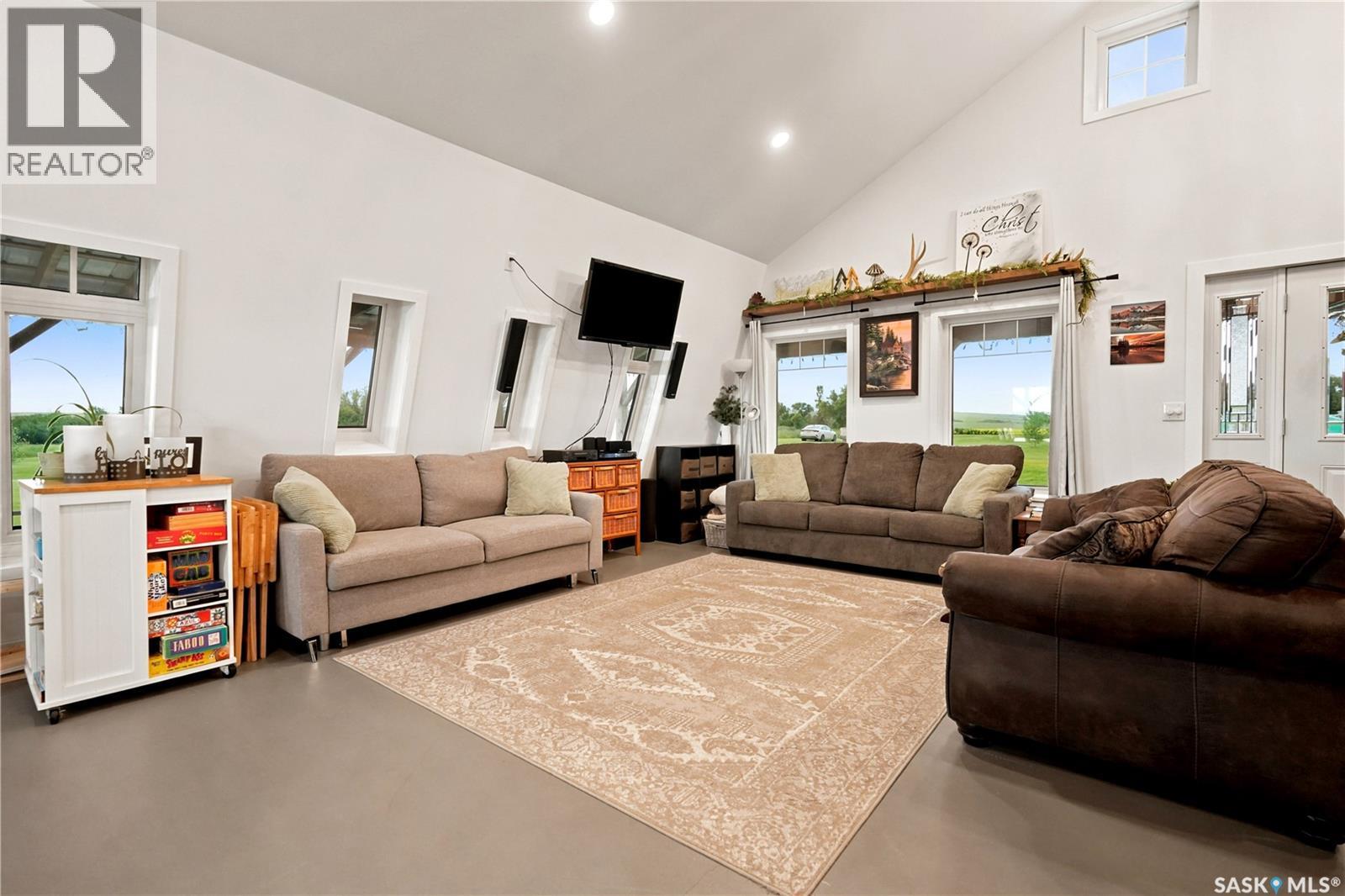 Reimer Acreage - 11