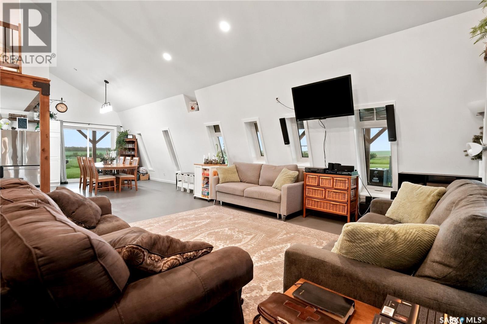 Reimer Acreage - 8