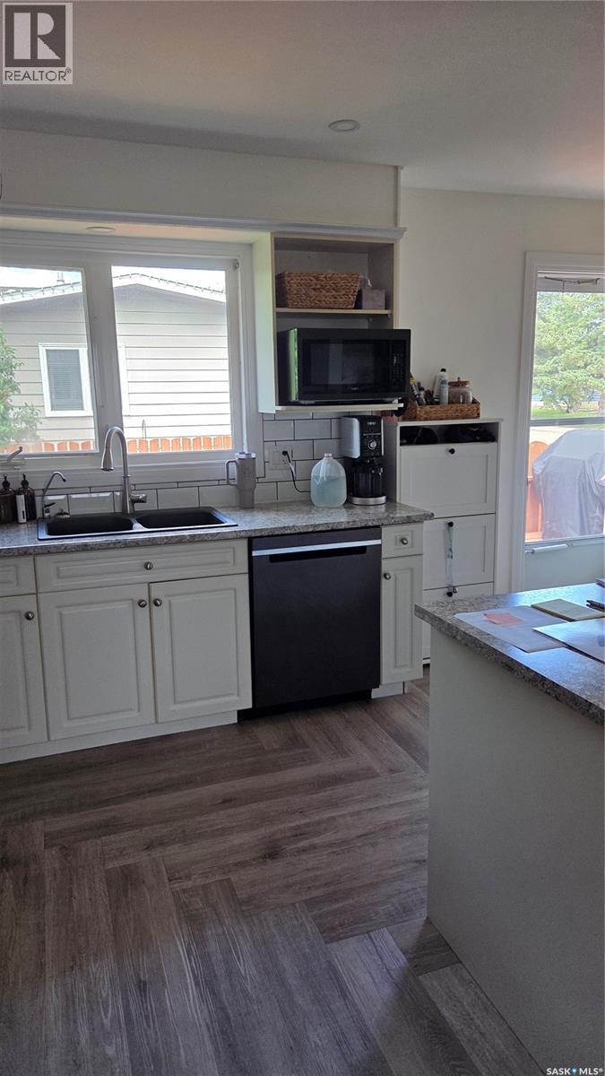 1322 Queen CRESCENT - photo 5