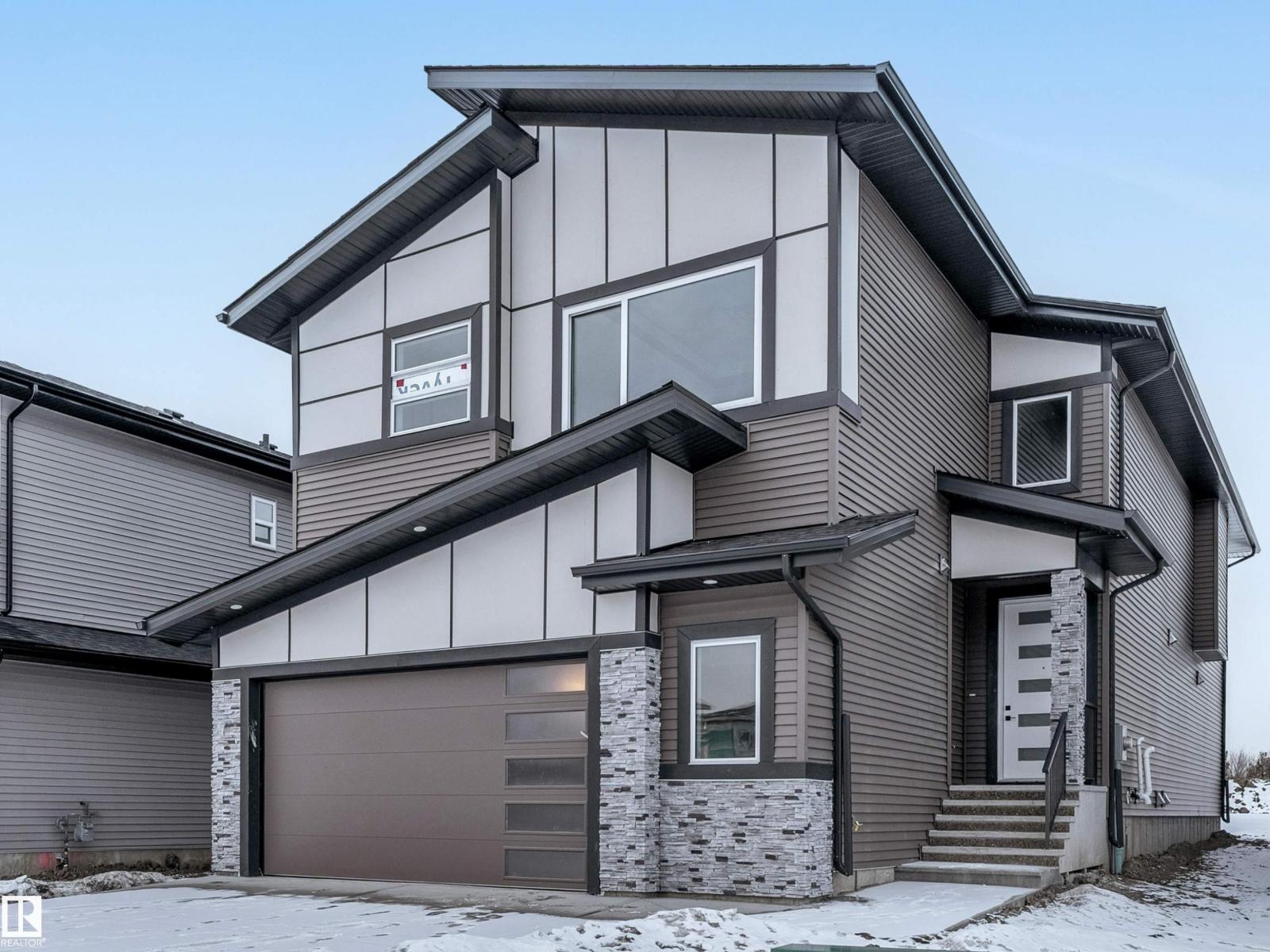2346 63 AV NE - 2