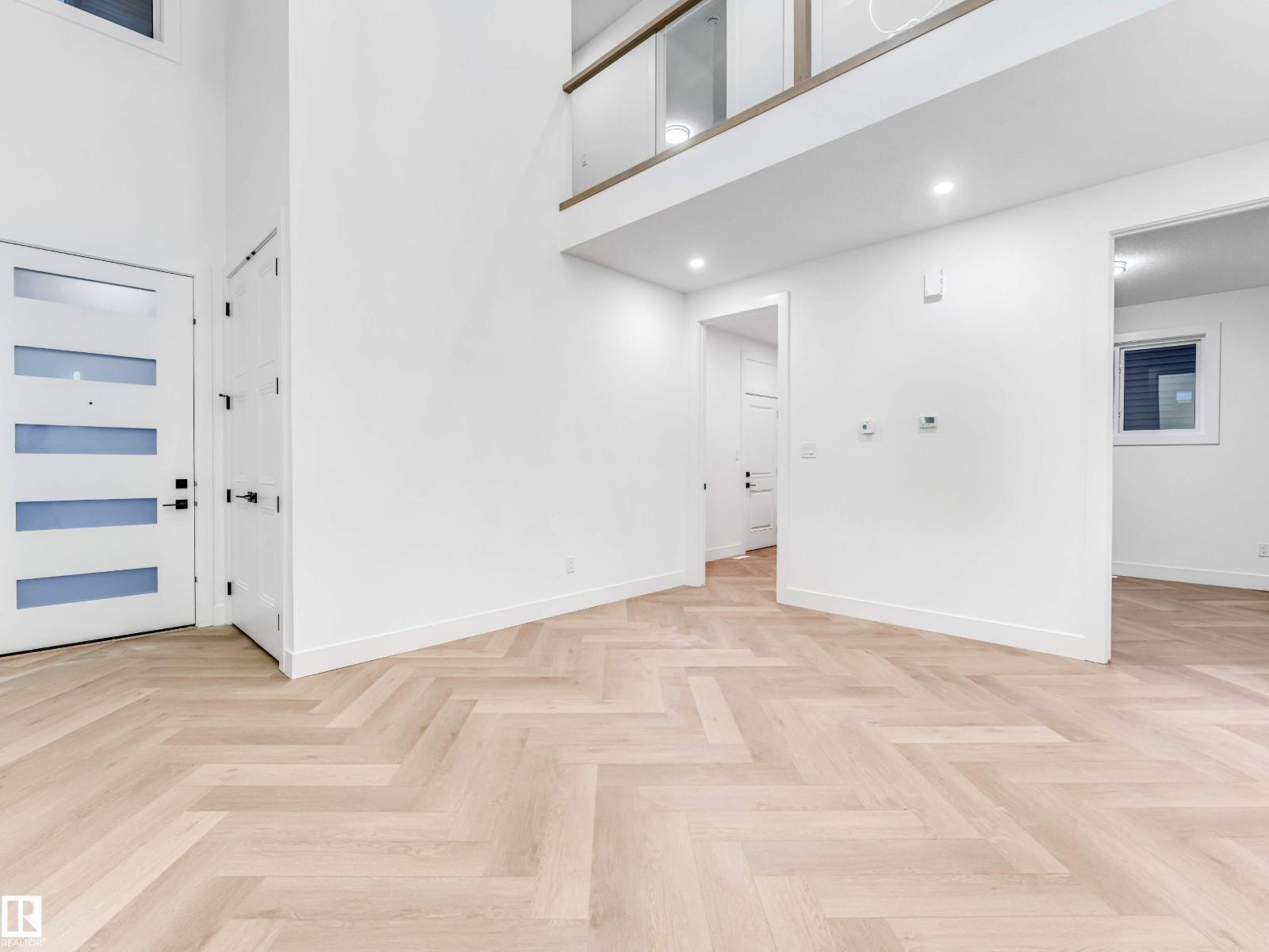 2346 63 AV NE - 6