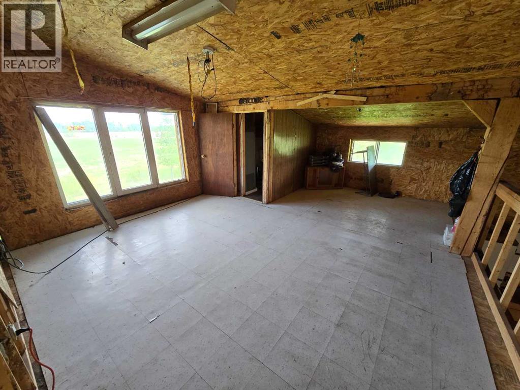 245012 Highway 737 - 10