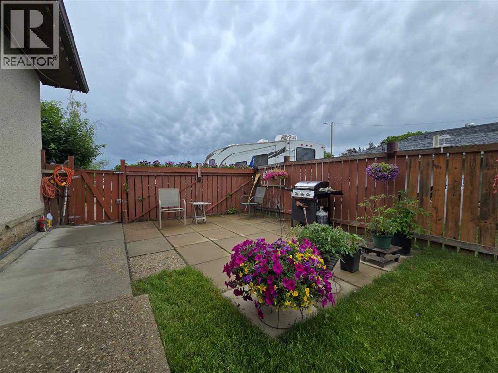 4610 52 Avenue — photo 27