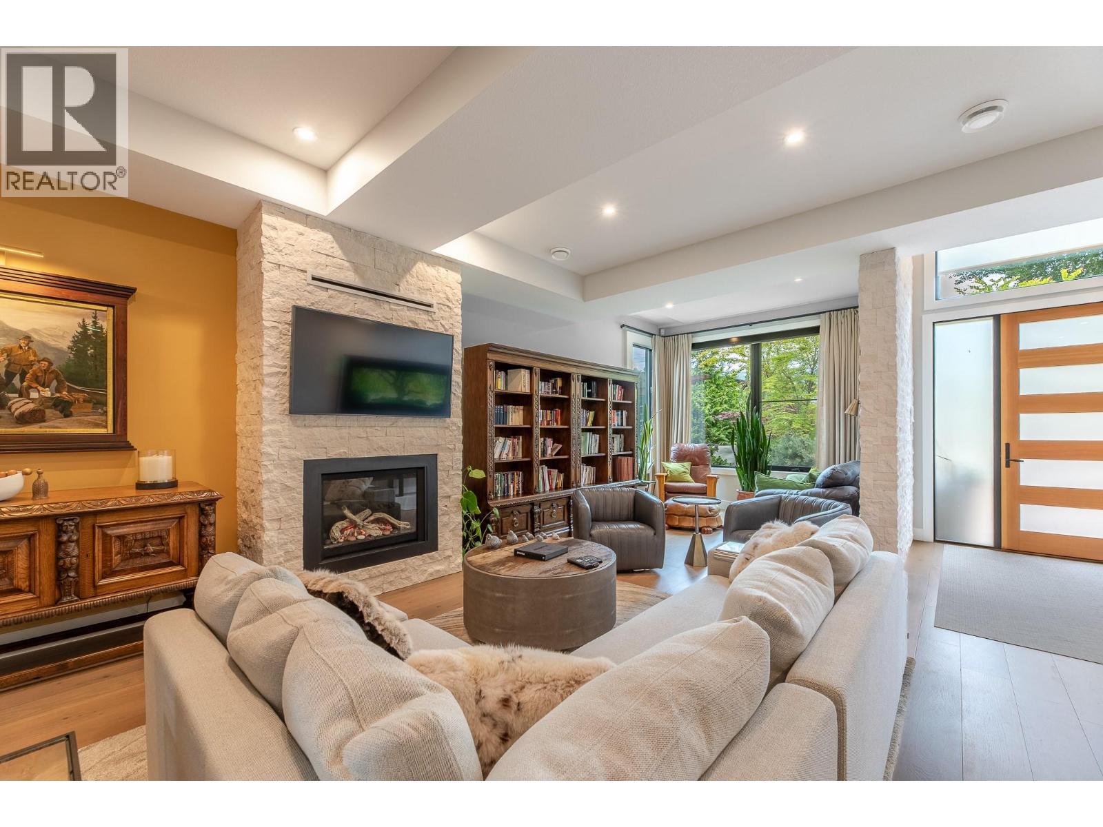 5212 WOODS Avenue - 10