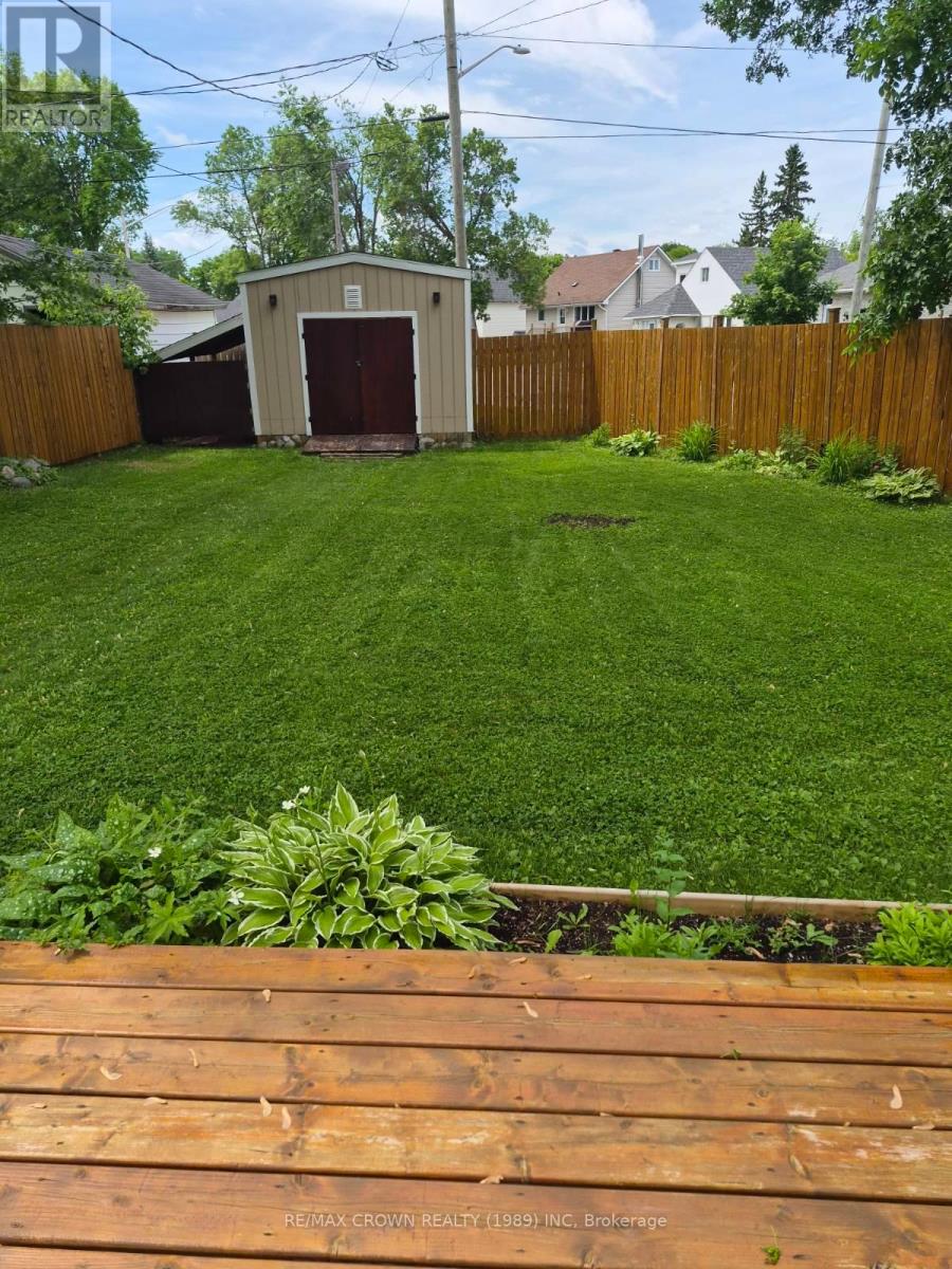 43 BOWMAN AVENUE - 45