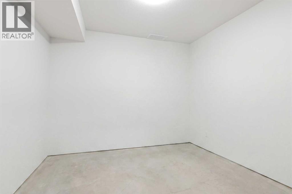19 Excell Street - 30