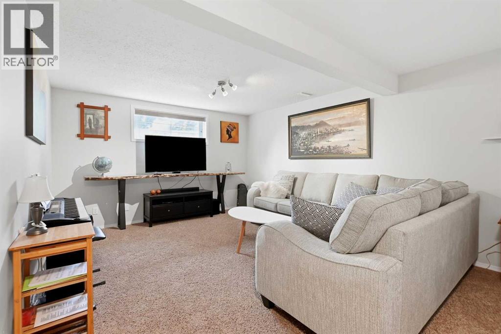 19 Excell Street - 22