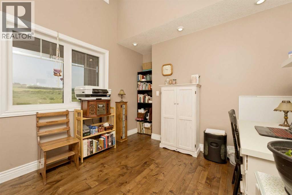395048 Range Road 4-4 - 16