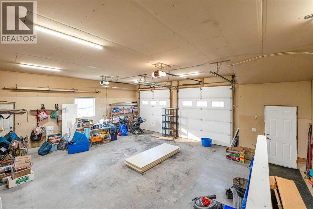 395048 Range Road 4-4 - 38