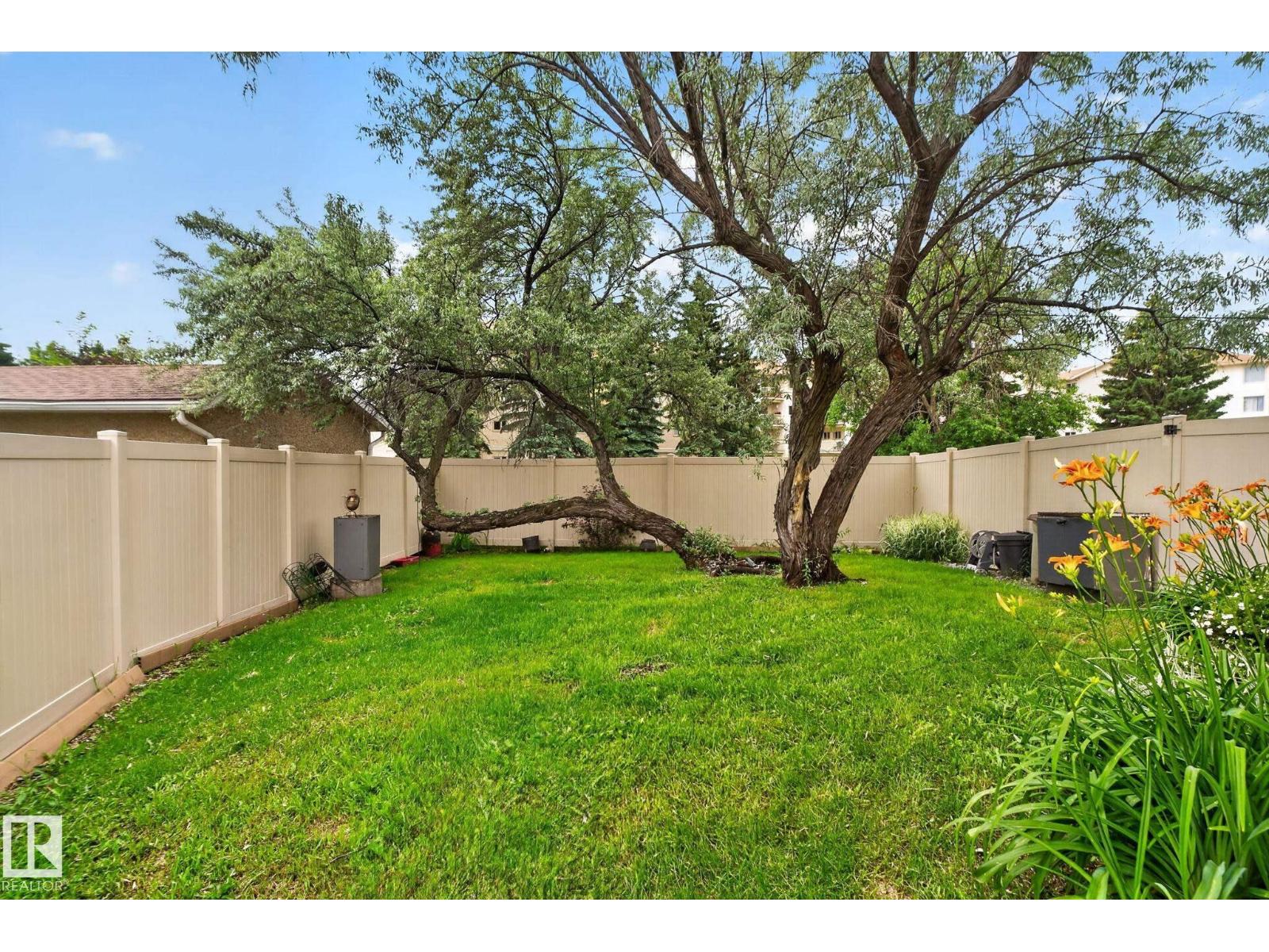 9503 180A ST NW - 11