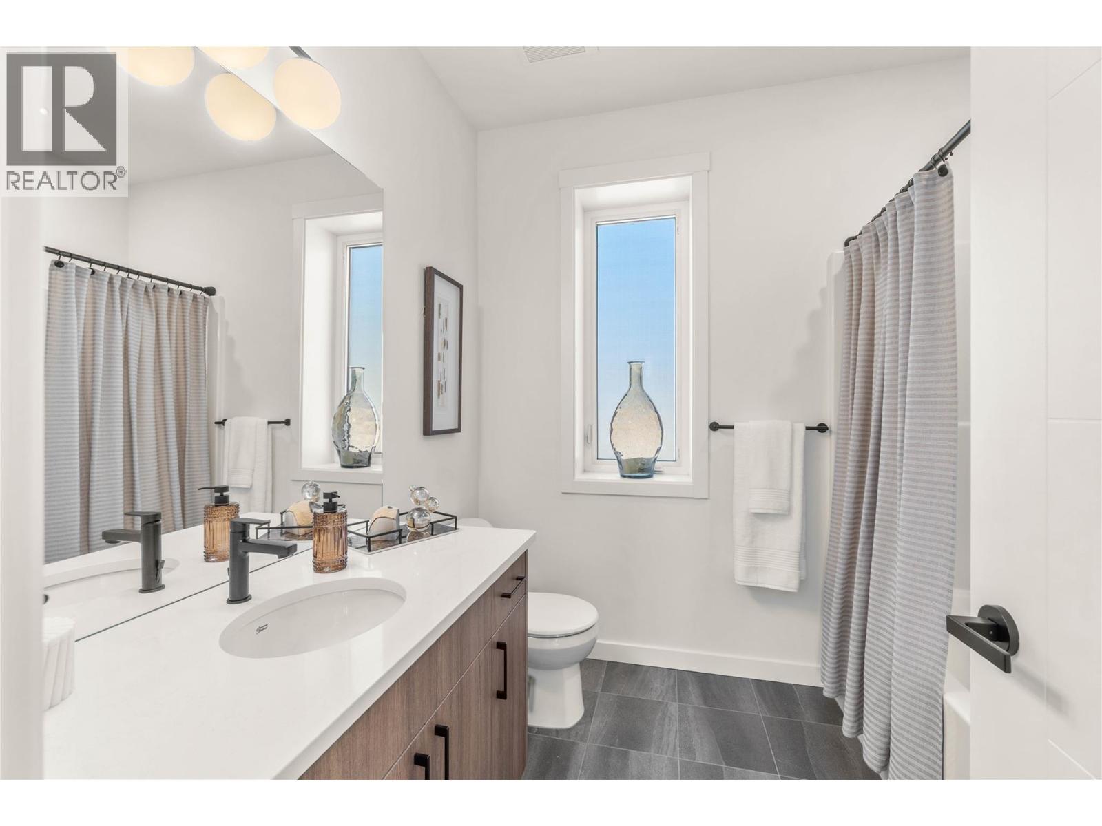 #108 3580 Valleyview Drive - 21