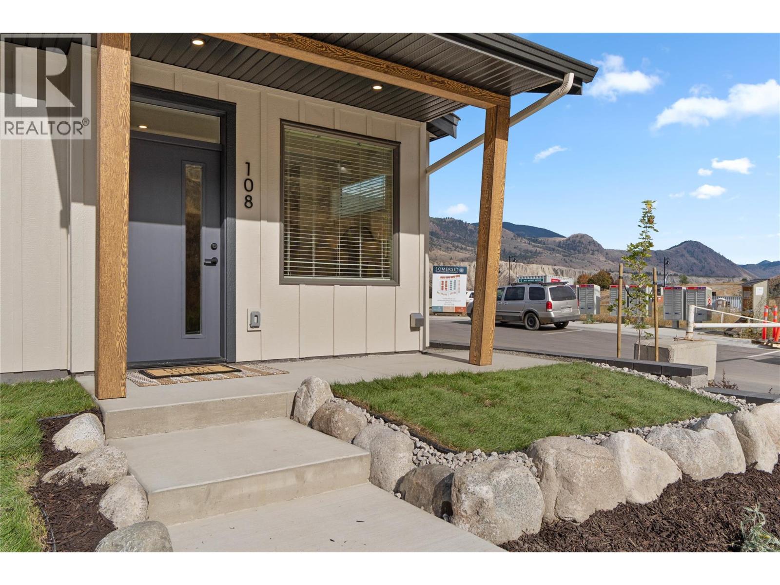 #108 3580 Valleyview Drive - 25