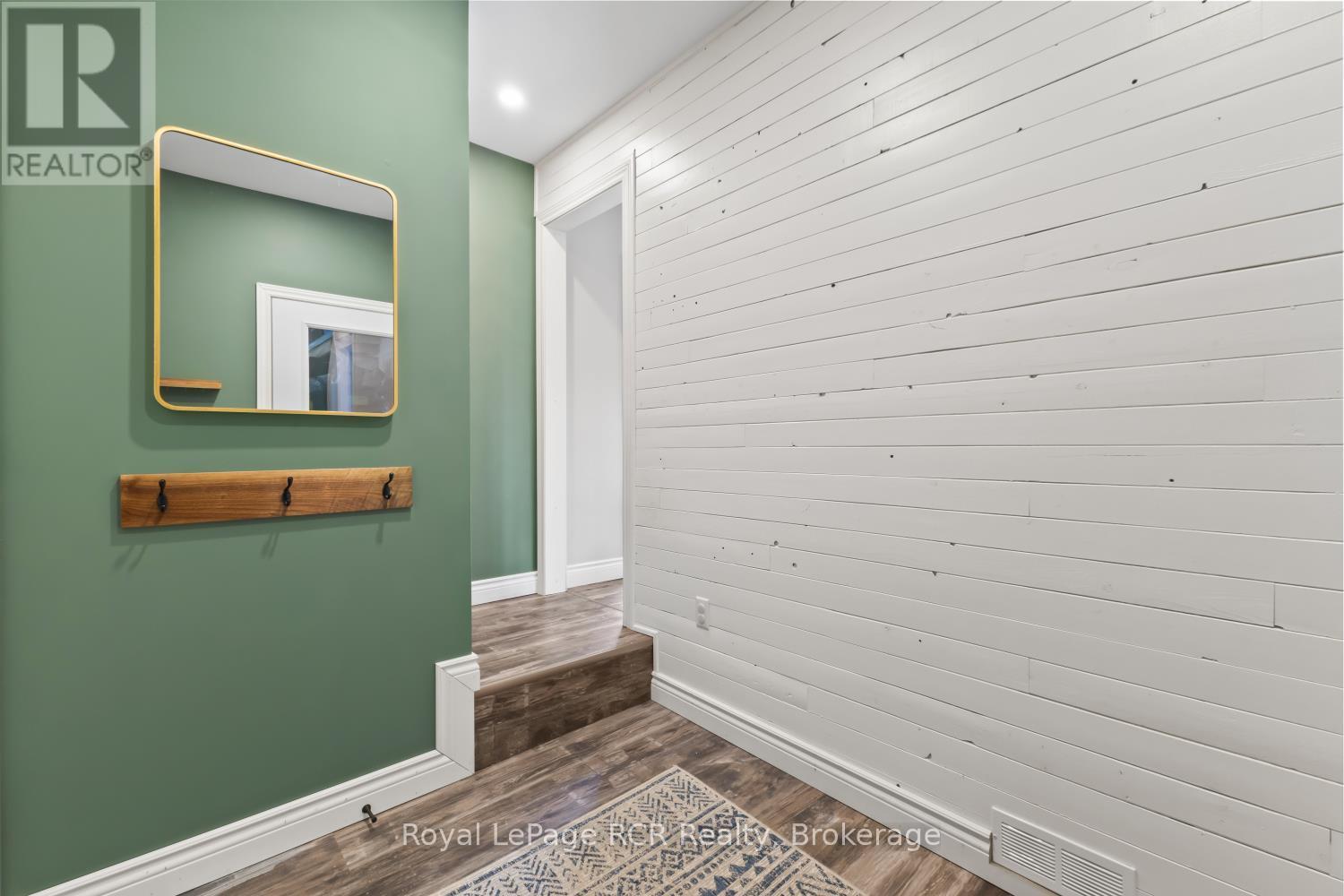 224 4TH AVENUE - 13