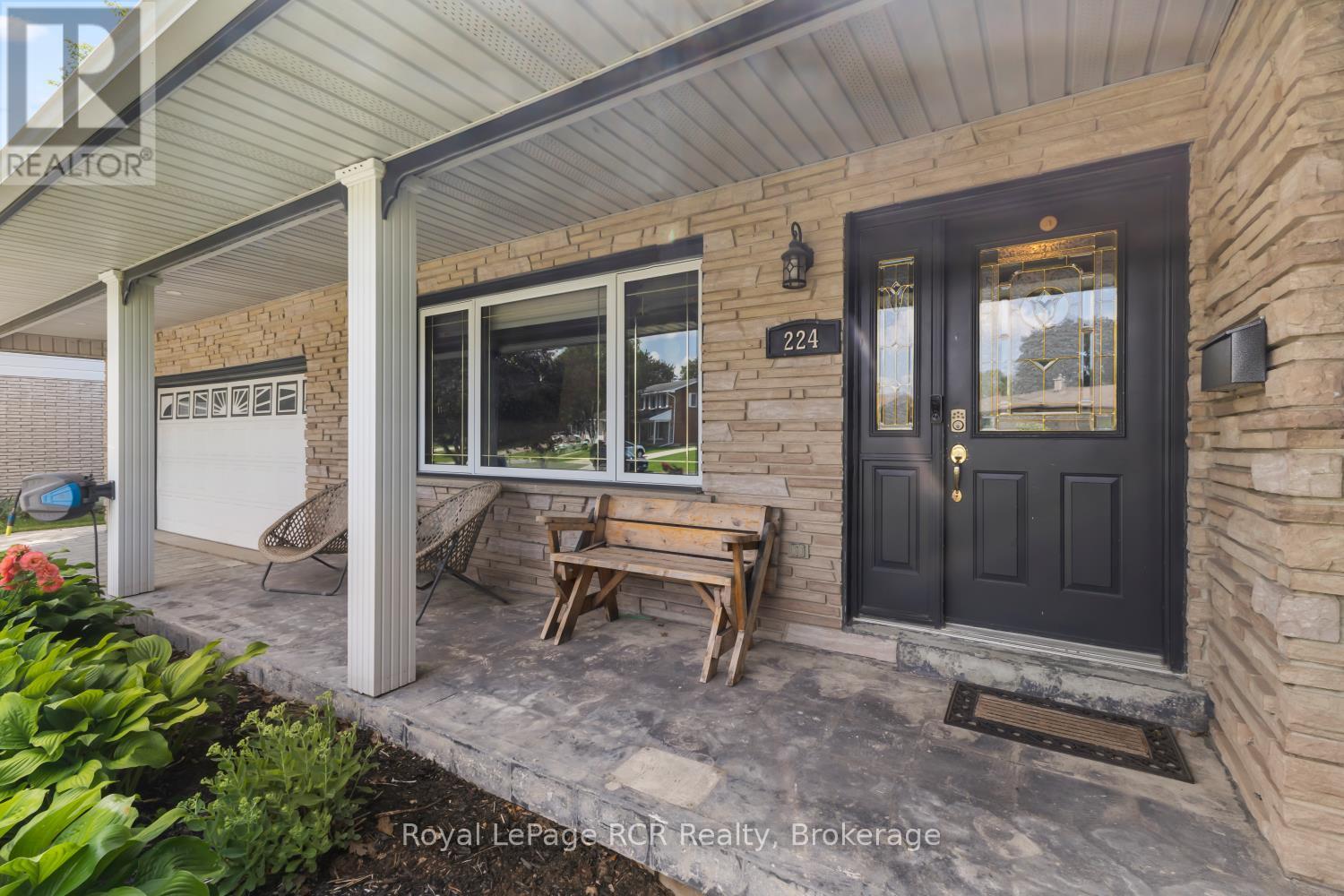 224 4TH AVENUE - 6