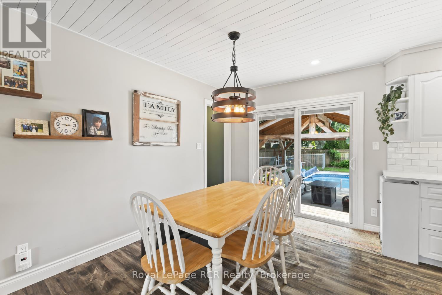 224 4TH AVENUE - 9