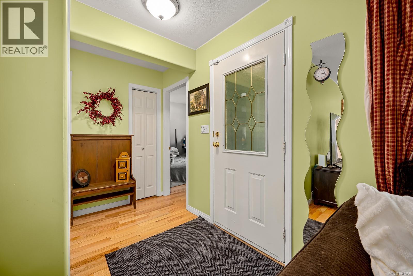 745 Lazo Rd, Comox