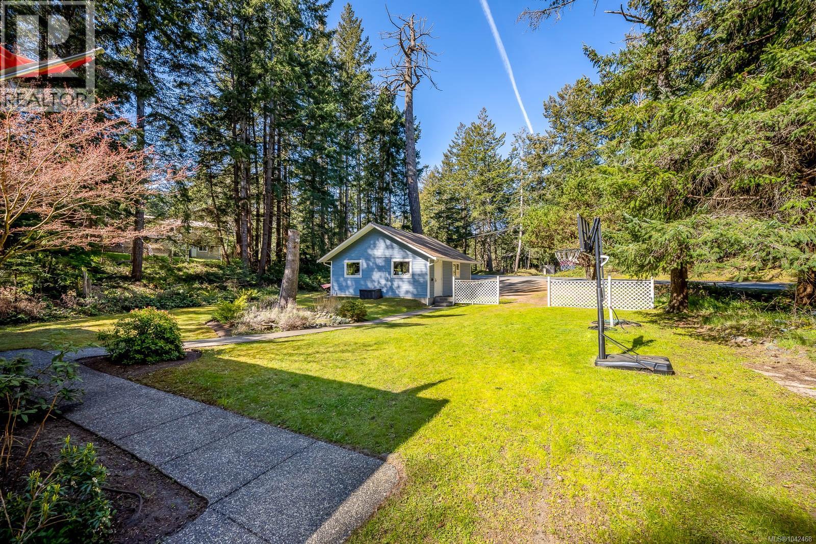 745 Lazo Rd - 32