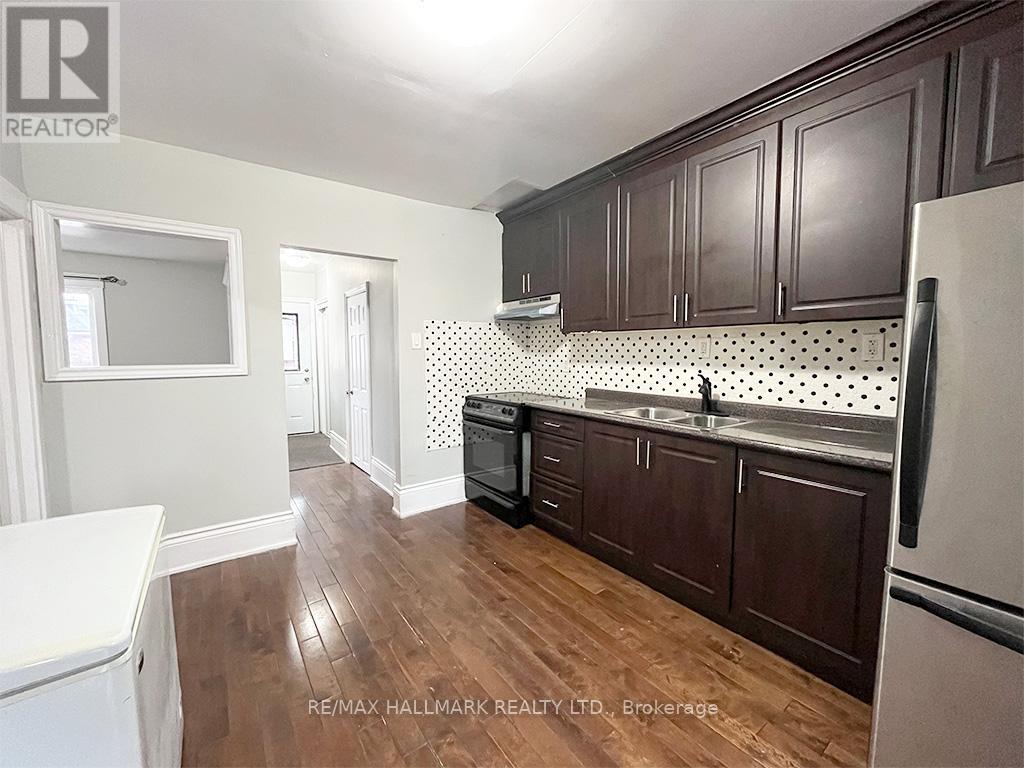 67 CLAREMORE AVENUE - 17