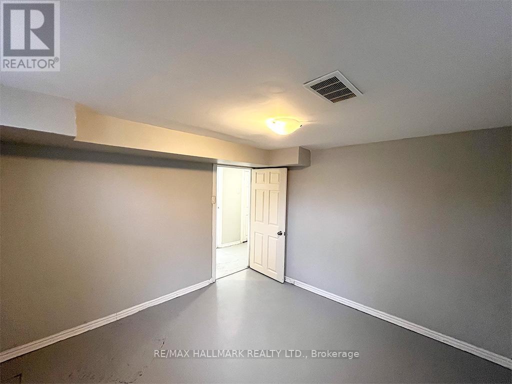 67 CLAREMORE AVENUE - 21