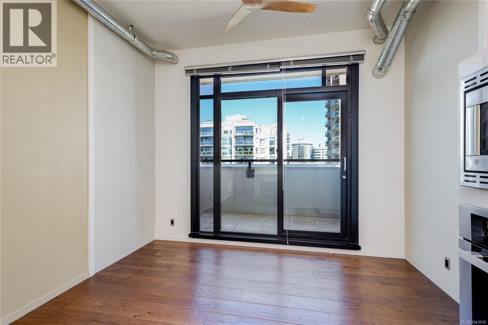 721 1029 VIEW Street, Victoria