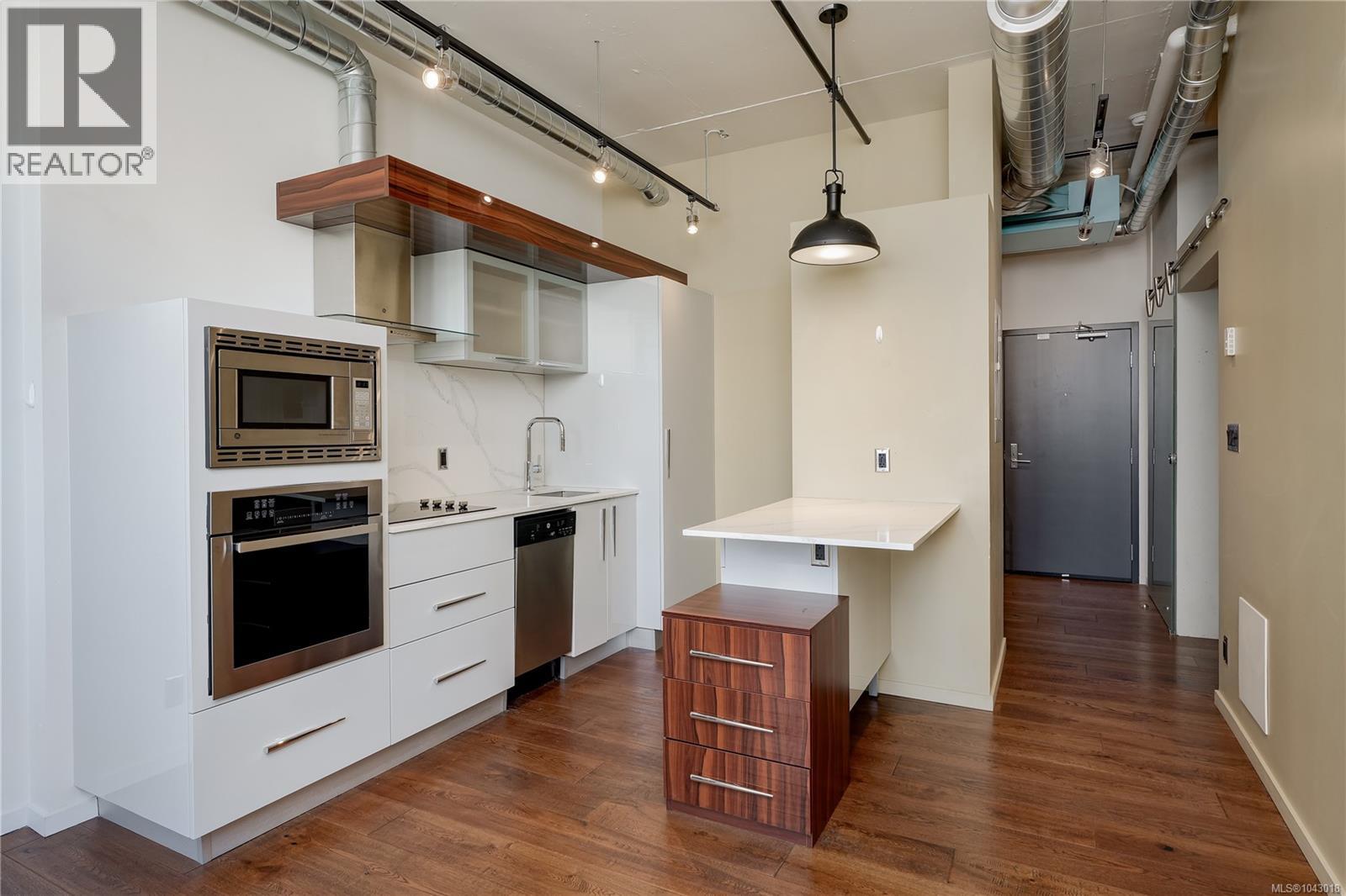 721 1029 VIEW Street, Victoria