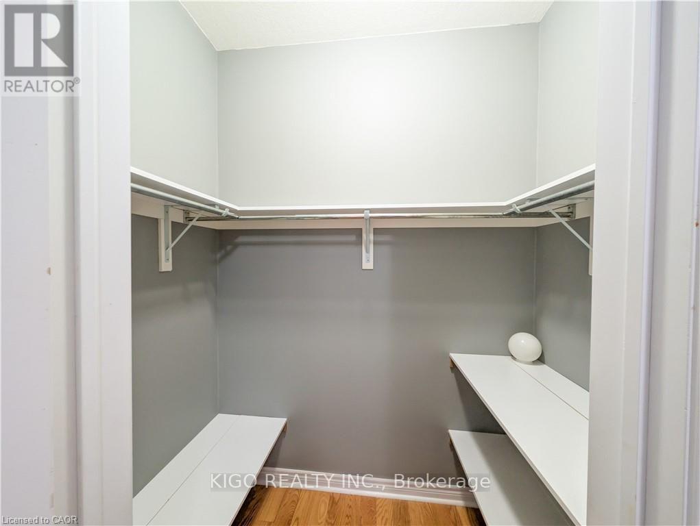 520 BALDWIN CRESCENT - 11