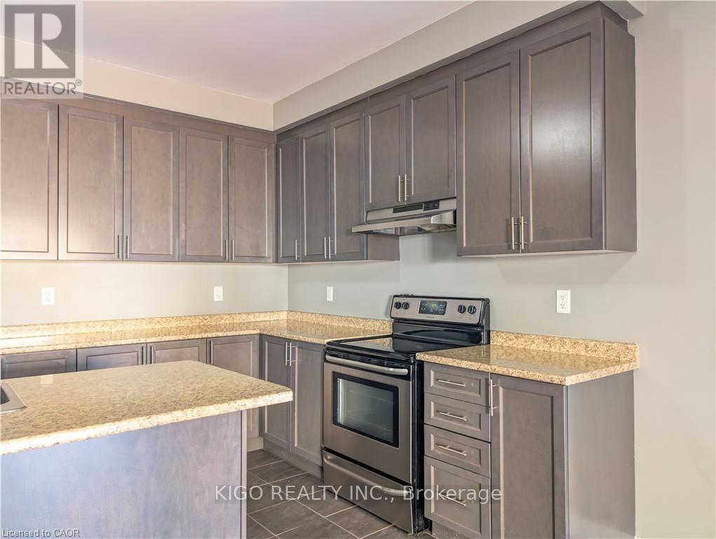 520 BALDWIN CRESCENT - 15