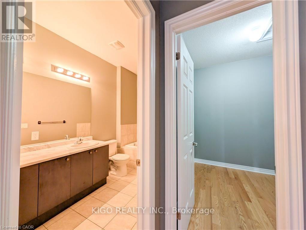 520 BALDWIN CRESCENT - 23