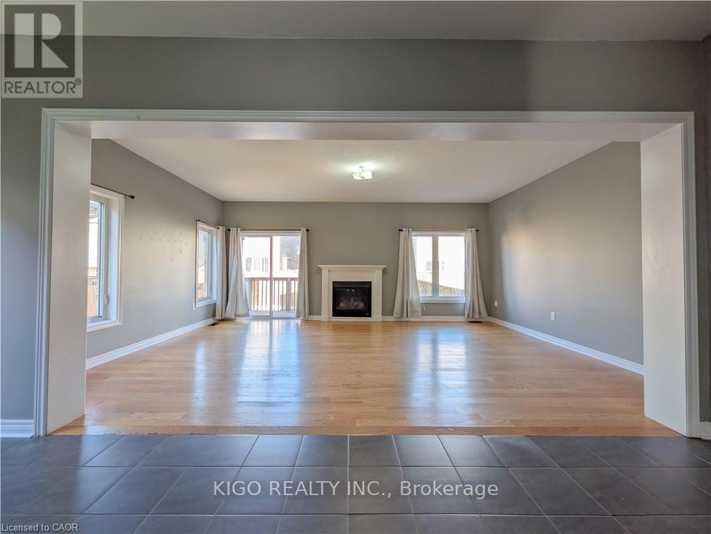520 BALDWIN CRESCENT - 9