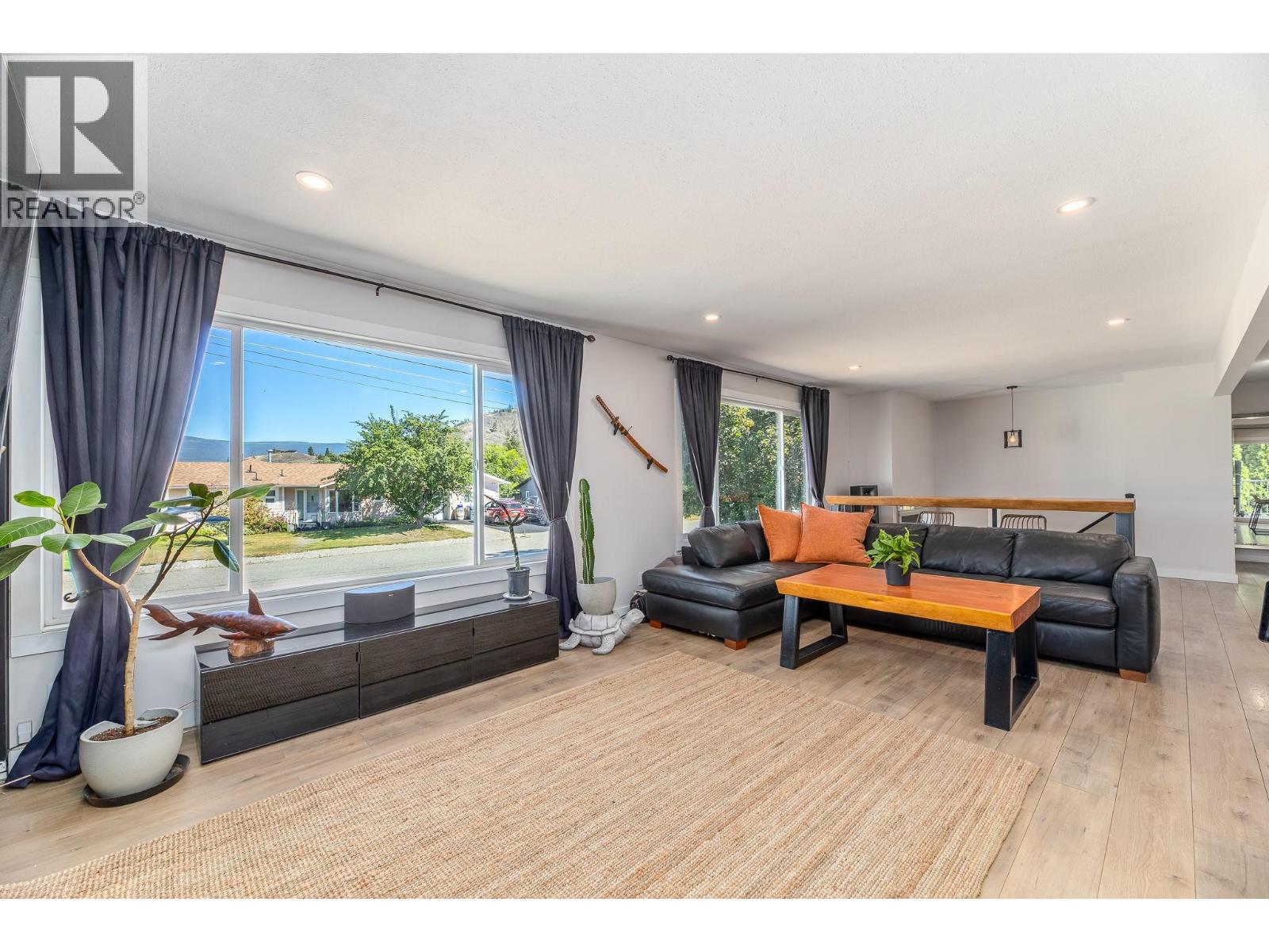  12610 WRIGHT Avenue, Summerland