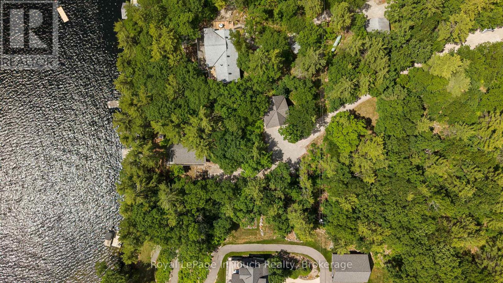 3946 EAST SHORE ROAD - 39