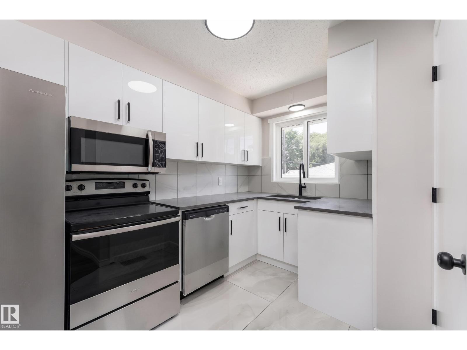 12224 55 ST NW - 13