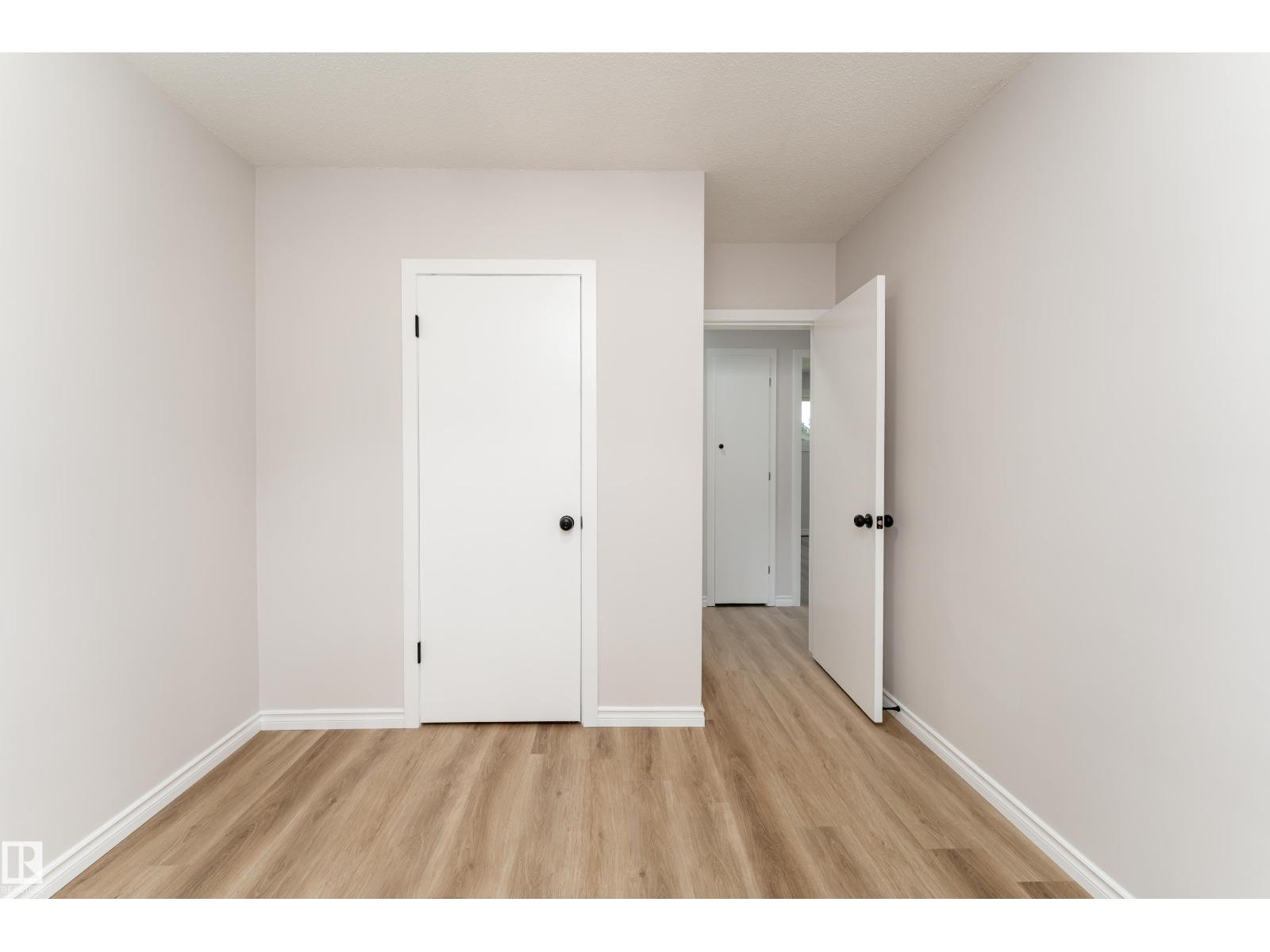 12224 55 ST NW - 15