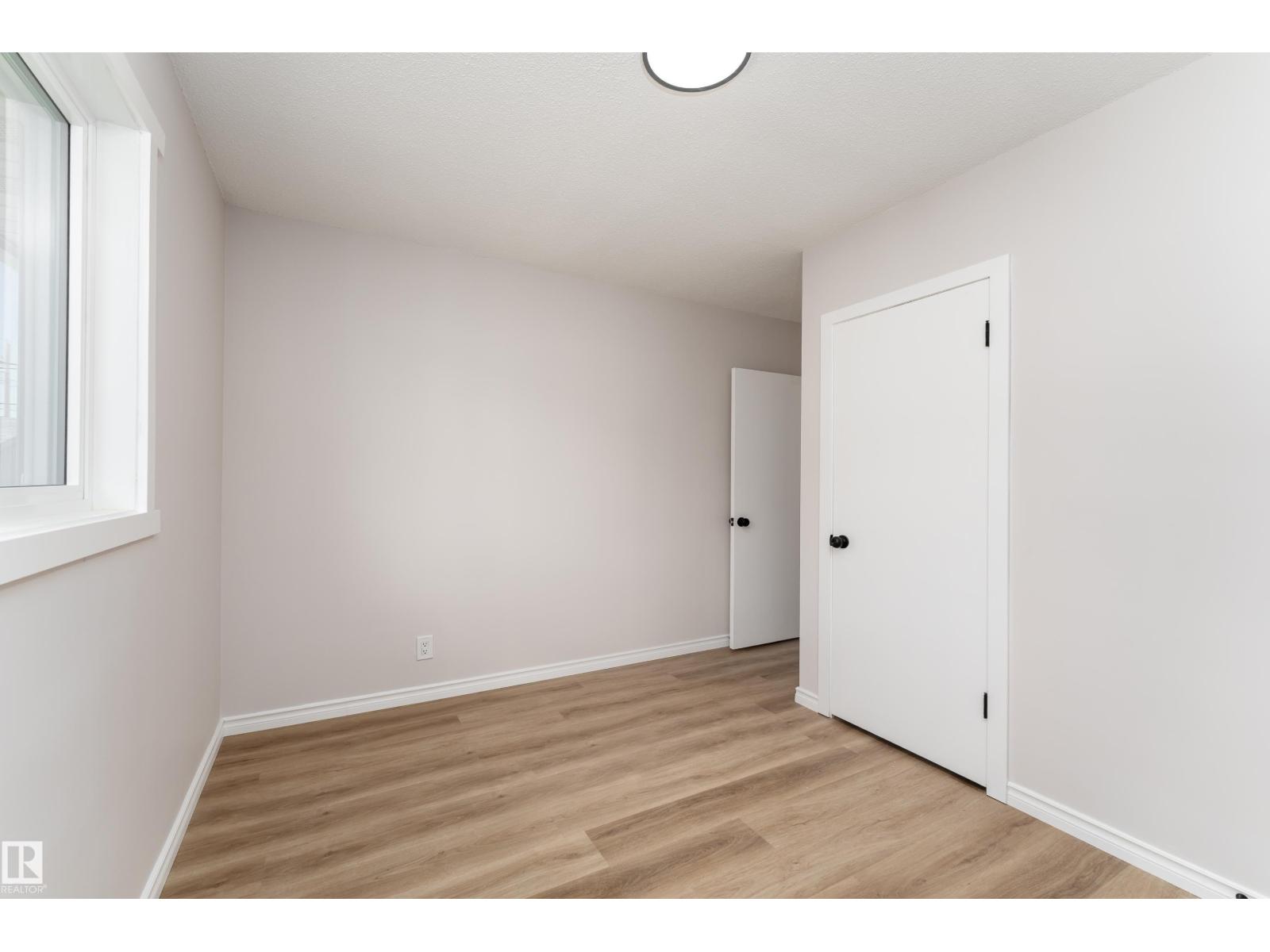 12224 55 ST NW - 17