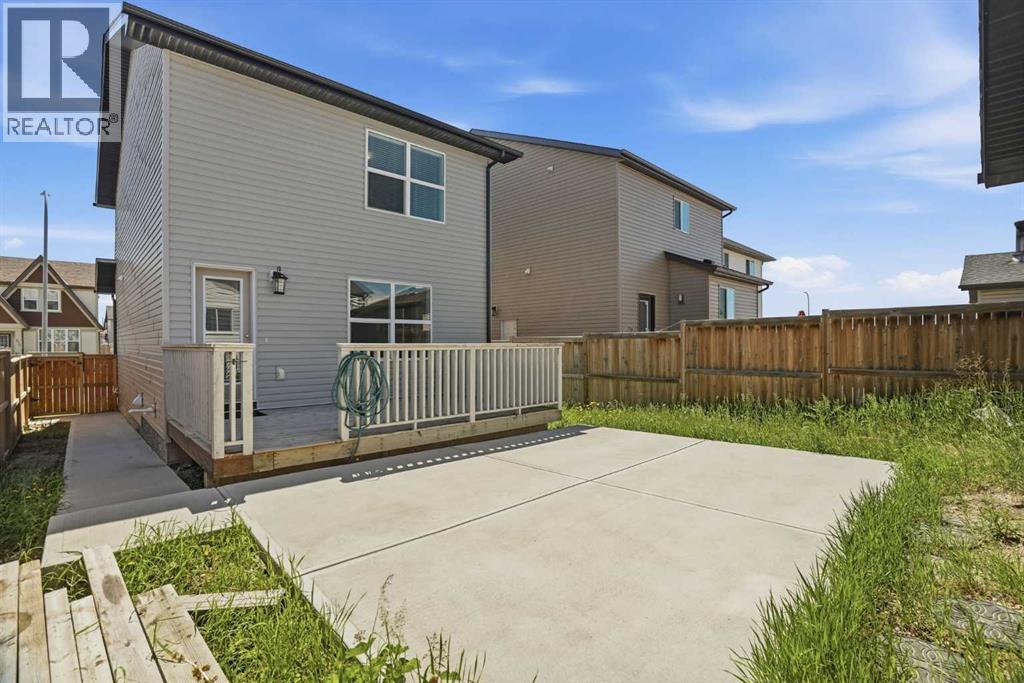 267 Skyview Springs Gardens NE - 44