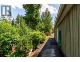 17222 Pilot Bay Road, Kootenay Bay, BC V0B1E0 Photo 54