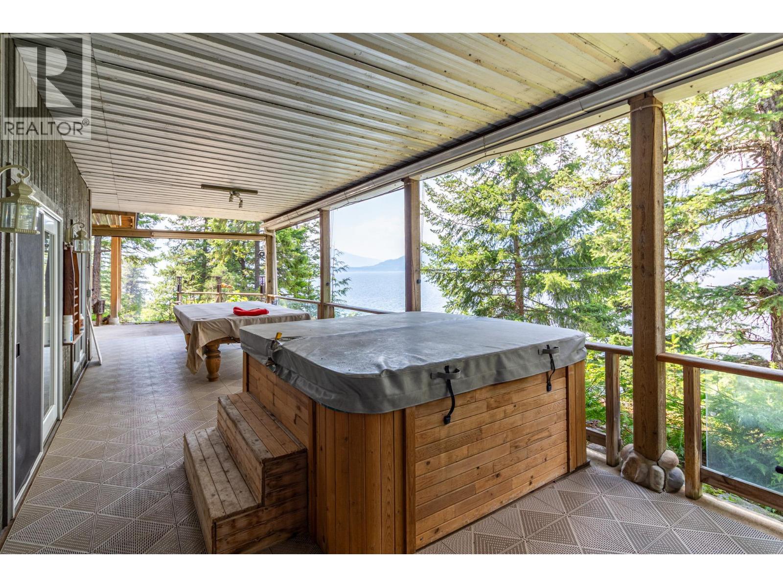 17222 Pilot Bay Road - Image 33
