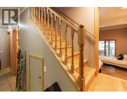 17222 Pilot Bay Road, Kootenay Bay, BC V0B1E0 Photo 27
