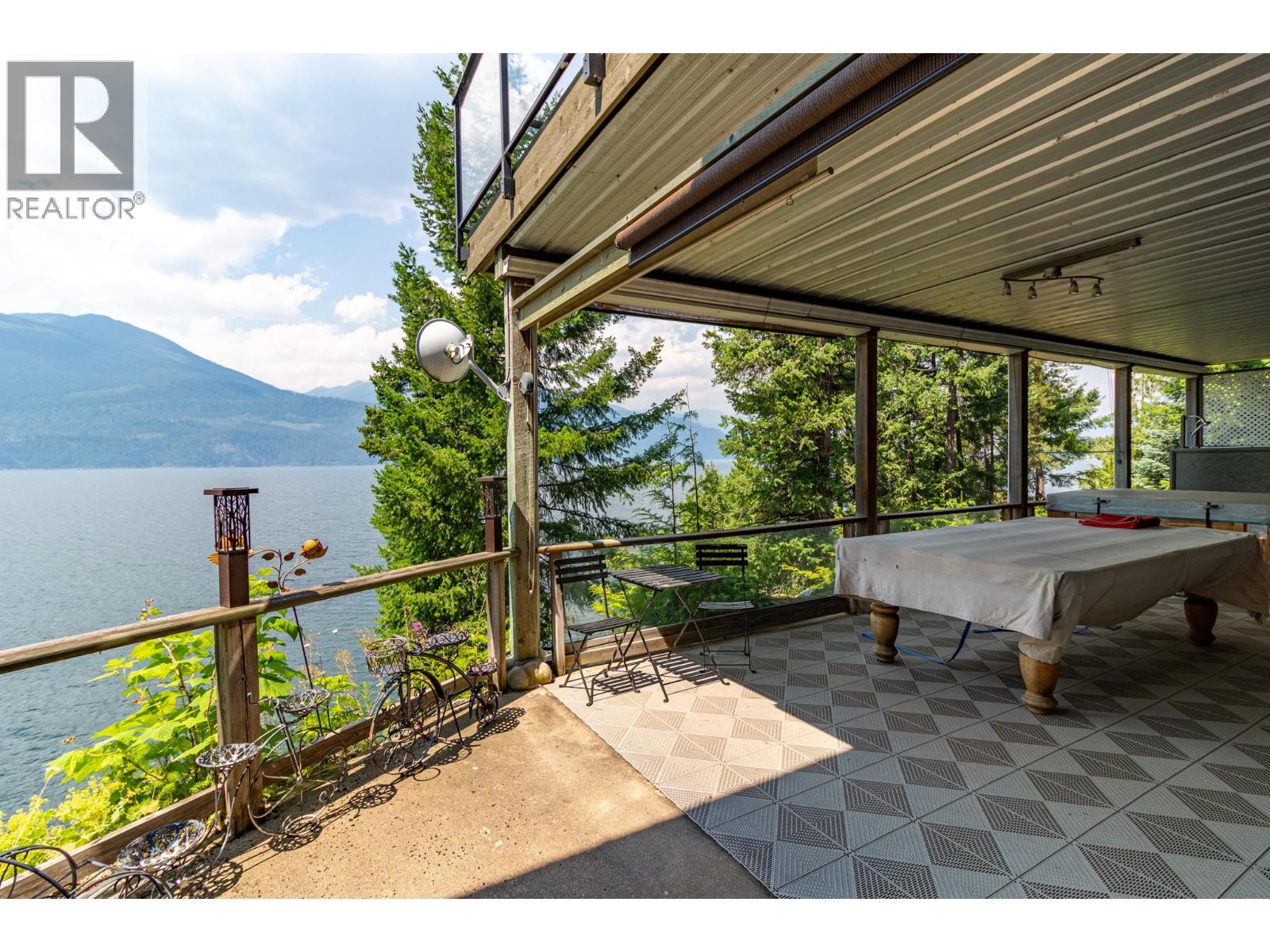 17222 Pilot Bay Road - Image 34