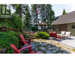 3pc Bathroom - 17222 Pilot Bay Road, Kootenay Bay, BC V0B1E0 Photo 9