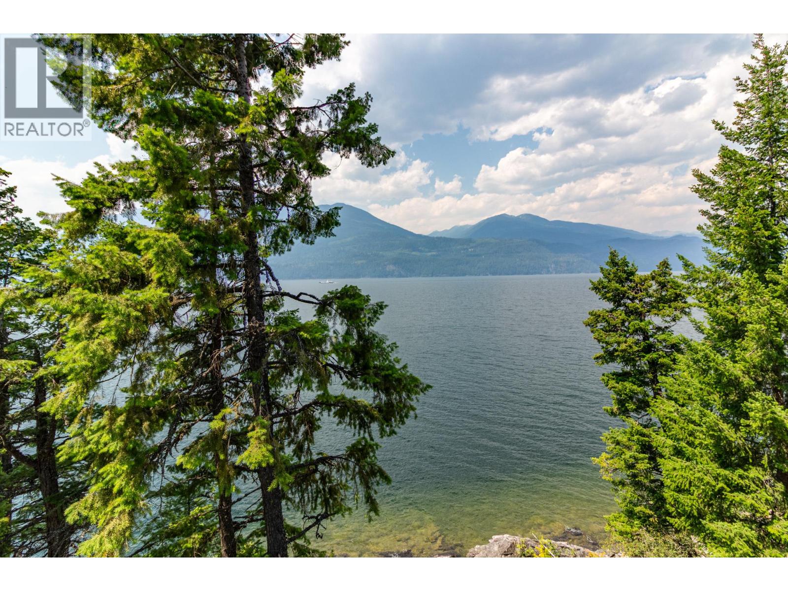 17222 Pilot Bay Road - Image 62