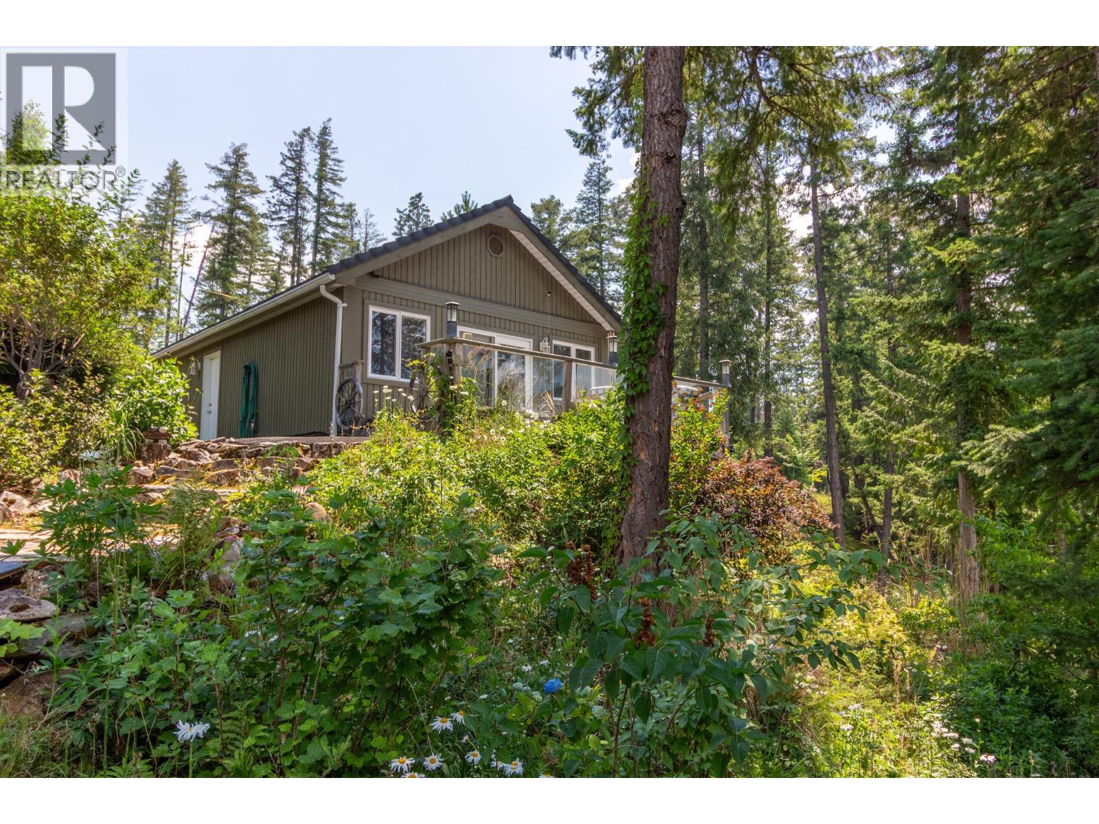 17222 Pilot Bay Road - Image 35
